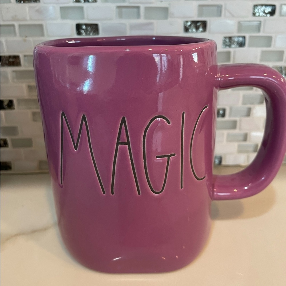 Rae Dunn Magic Mug